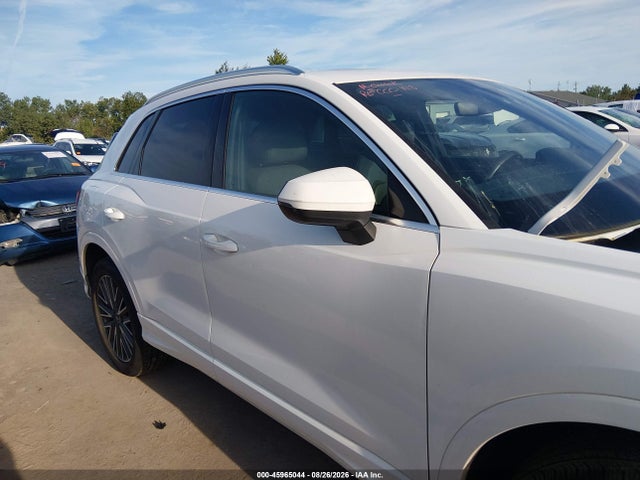 45965044 :رقم المزاد ، WA1AUCF34M1148223 vin ، 2021 Audi Q3 Premium 40 Tfsi Quattro Tiptronic مزاد بيع
