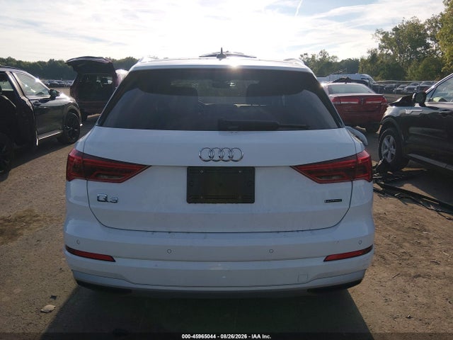 45965044 :رقم المزاد ، WA1AUCF34M1148223 vin ، 2021 Audi Q3 Premium 40 Tfsi Quattro Tiptronic مزاد بيع