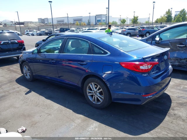 Hyundai SONATA SE 2016 5NPE24AF6GH333259 Image 3