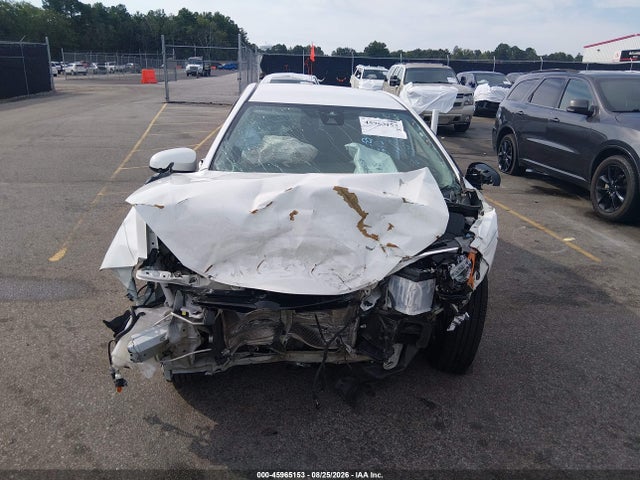 Продажа на аукционе авто 2018 Toyota Corolla L, vin: 5YFBURHE0JP791722, номер лота: 45965153