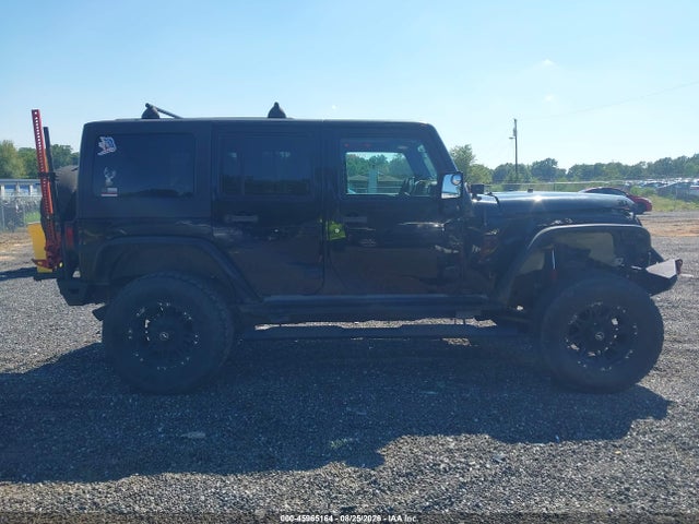 45965164 :رقم المزاد ، 1J4BA6H10BL551403 vin ، 2011 Jeep Wrangler Unlimited Rubicon مزاد بيع