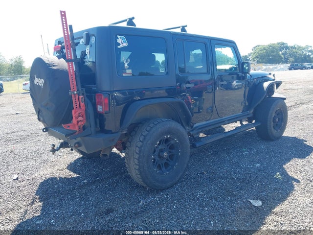 45965164 :رقم المزاد ، 1J4BA6H10BL551403 vin ، 2011 Jeep Wrangler Unlimited Rubicon مزاد بيع