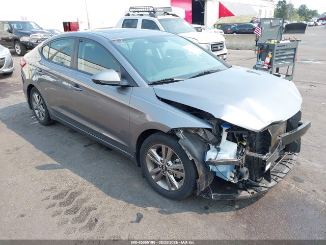 2018 5NPD84LF1JH331966 main image