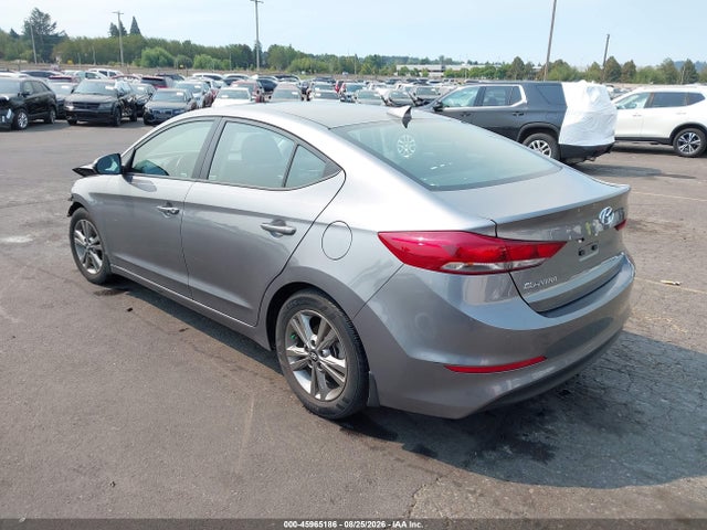Hyundai Elantra Value Edition 2018 5NPD84LF1JH331966 Image 3