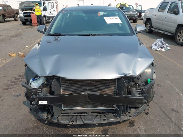 Hyundai Elantra Value Edition 2018 5NPD84LF1JH331966 Image 6