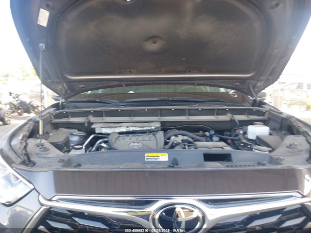 Toyota Highlander Limited 2024 5TDKDRBH1RS551780 Image 10
