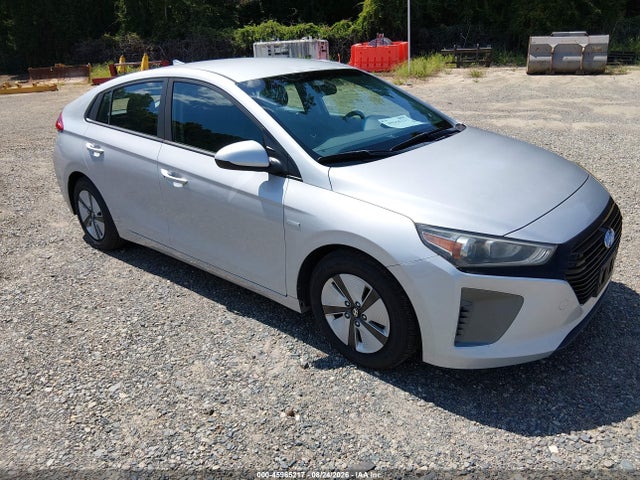 2018 Hyundai Ioniq Hybrid Blue მანქანა იყიდება აუქციონზე, vin: KMHC65LC9JU075901, აუქციონის ნომერი: 45965217