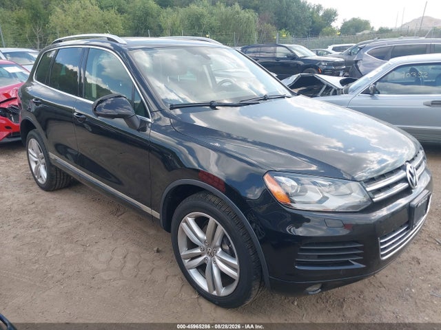 2014 Volkswagen Touareg Tdi Executive მანქანა იყიდება აუქციონზე, vin: WVGEP9BP2ED003722, აუქციონის ნომერი: 45965286