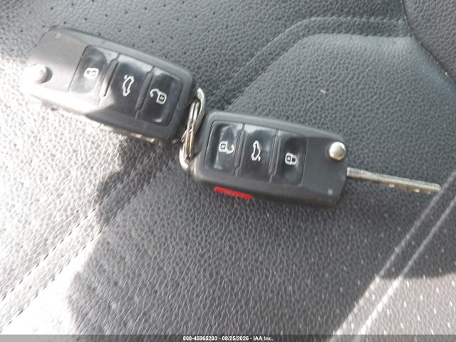 2014 Volkswagen Passat 2.0l Tdi Se მანქანა იყიდება აუქციონზე, vin: 1VWBN7A33EC081137, აუქციონის ნომერი: 45965293