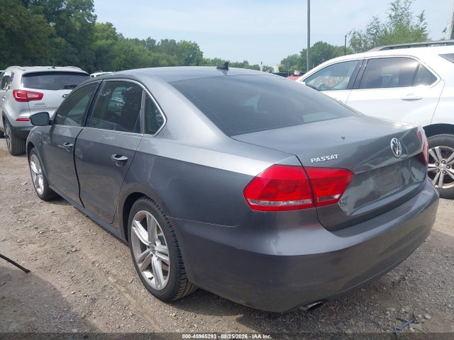 2014 Volkswagen Passat 2.0l Tdi Se მანქანა იყიდება აუქციონზე, vin: 1VWBN7A33EC081137, აუქციონის ნომერი: 45965293