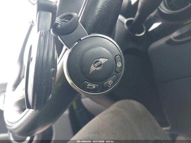 Продажа на аукционе авто 2009 Mini Cooper S, vin: WMWMF73539TT98409, номер лота: 45965294