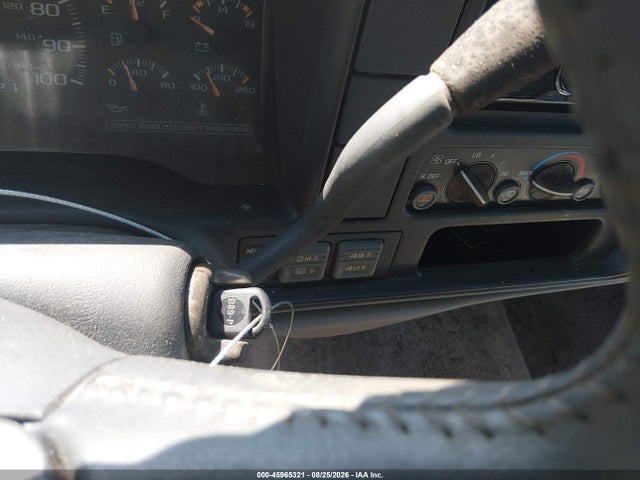 45965321 :رقم المزاد ، 1GNEK13R7XJ318127 vin ، 1999 Chevrolet Tahoe Ls مزاد بيع