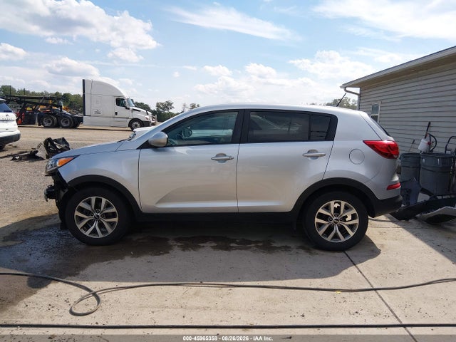 Продажа на аукционе авто 2016 Kia Sportage Lx, vin: KNDPB3ACXG7844616, номер лота: 45965358