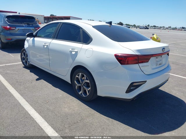 3KPF24AD2KE020371 KIA Forte Lxs