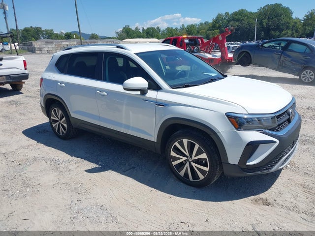 2022 Volkswagen Taos 1.5t Se მანქანა იყიდება აუქციონზე, vin: 3VVWX7B26NM041753, აუქციონის ნომერი: 45965386