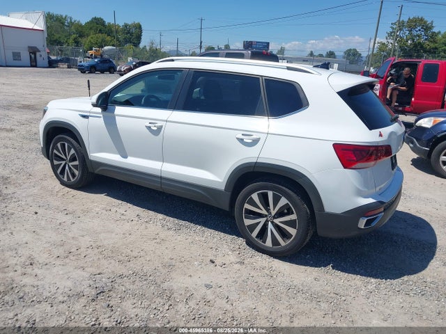 2022 Volkswagen Taos 1.5t Se მანქანა იყიდება აუქციონზე, vin: 3VVWX7B26NM041753, აუქციონის ნომერი: 45965386