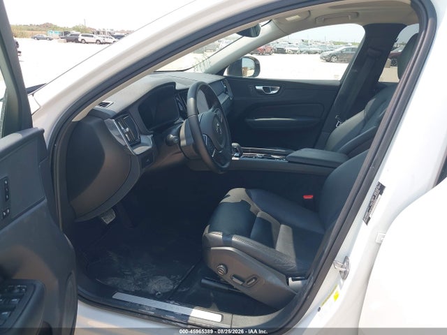 Aukcja sprzedaży 2025 Volvo Xc60 B5 Core, vin: YV4M12RJ2S1092499, numer aukcji: 45965389