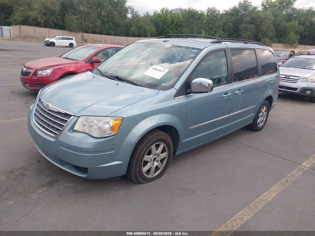 45965412 :رقم المزاد ، 2A4RR5D14AR187970 vin ، 2010 Chrysler Town & Country Touring مزاد بيع