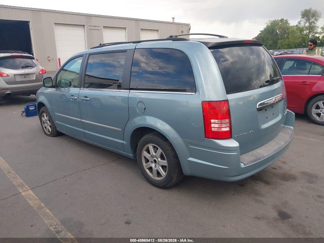 45965412 :رقم المزاد ، 2A4RR5D14AR187970 vin ، 2010 Chrysler Town & Country Touring مزاد بيع