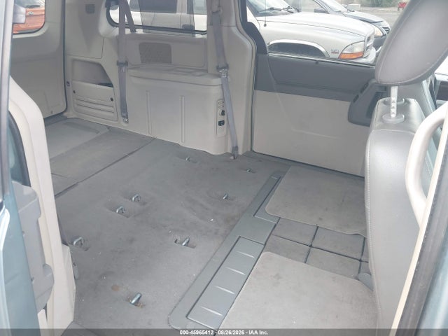 45965412 :رقم المزاد ، 2A4RR5D14AR187970 vin ، 2010 Chrysler Town & Country Touring مزاد بيع