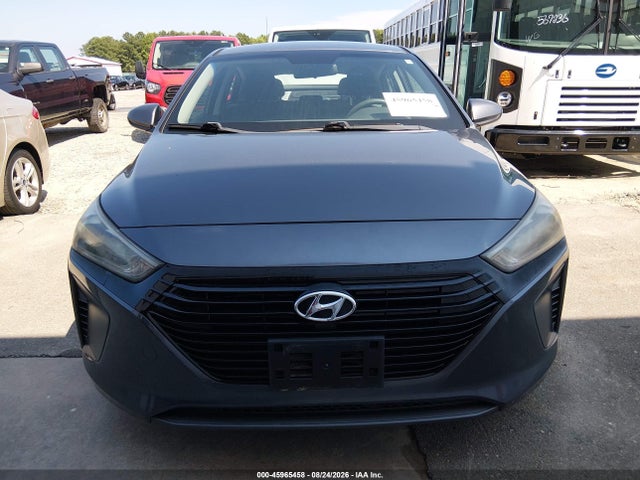 Продажа на аукционе авто 2018 Hyundai Ioniq Hybrid Blue, vin: KMHC65LC4JU099653, номер лота: 45965458