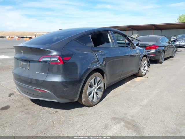 Продаж на аукціоні авто 2024 Tesla Model Y Long Range Dual Motor All-wheel Drive, vin: 7SAYGDEE1RF064561, номер лоту: 45965480