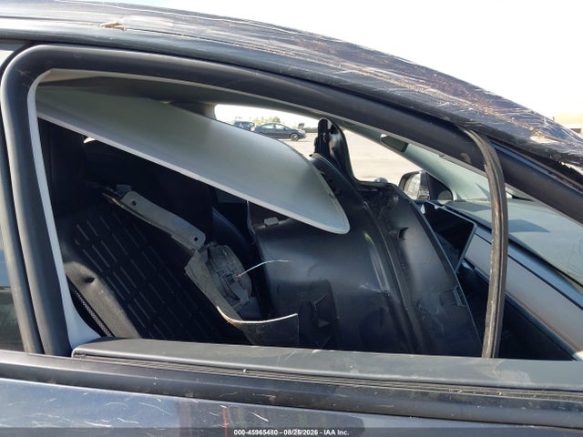 Продаж на аукціоні авто 2024 Tesla Model Y Long Range Dual Motor All-wheel Drive, vin: 7SAYGDEE1RF064561, номер лоту: 45965480
