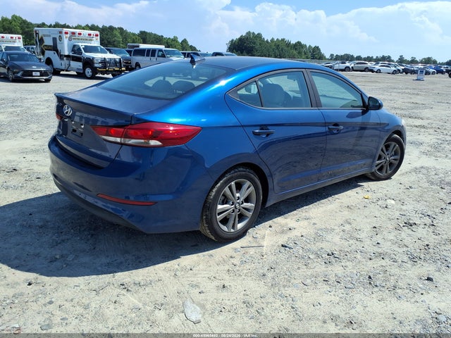 Продажа на аукционе авто 2018 Hyundai Elantra Sel, vin: 5NPD84LF8JH383918, номер лота: 45965492