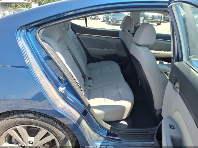 Продажа на аукционе авто 2018 Hyundai Elantra Sel, vin: 5NPD84LF8JH383918, номер лота: 45965492