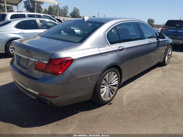 BMW 740LI 2015 WBAYE4C51FD946903 Image 4