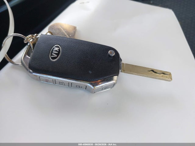 2020 Kia Soul Lx მანქანა იყიდება აუქციონზე, vin: KNDJ23AU3L7103569, აუქციონის ნომერი: 45965530