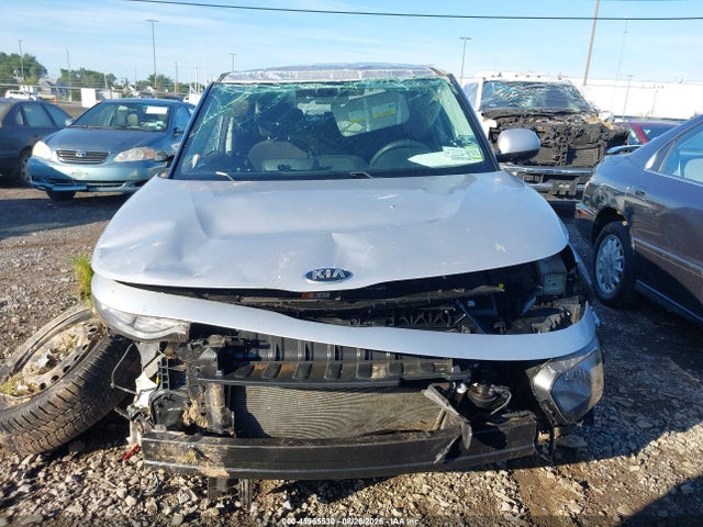 2020 Kia Soul Lx მანქანა იყიდება აუქციონზე, vin: KNDJ23AU3L7103569, აუქციონის ნომერი: 45965530