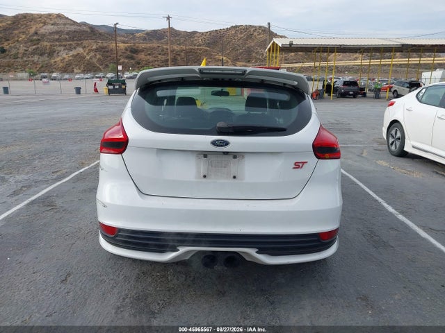 Ford FOCUS ST 2017 1FADP3L9XHL308558 Image 16
