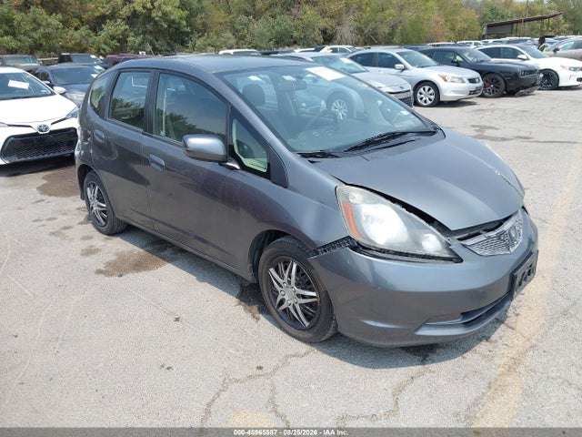 45965587 :رقم المزاد ، JHMGE8H35DC080928 vin ، 2013 Honda Fit مزاد بيع