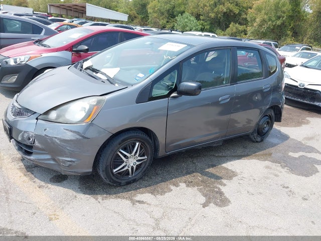 2013 Honda Fit მანქანა იყიდება აუქციონზე, vin: JHMGE8H35DC080928, აუქციონის ნომერი: 45965587