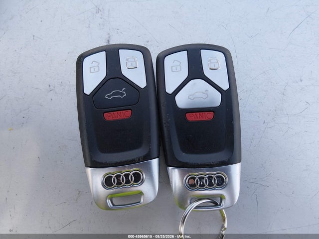 Audi A4 2.0t Premium 2017 WAUGNAF4XHN001071 Image 11
