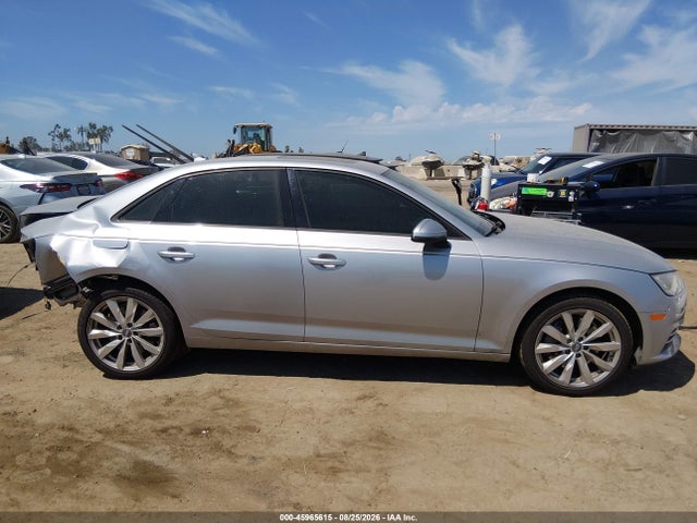 Audi A4 2.0t Premium 2017 WAUGNAF4XHN001071 Image 13