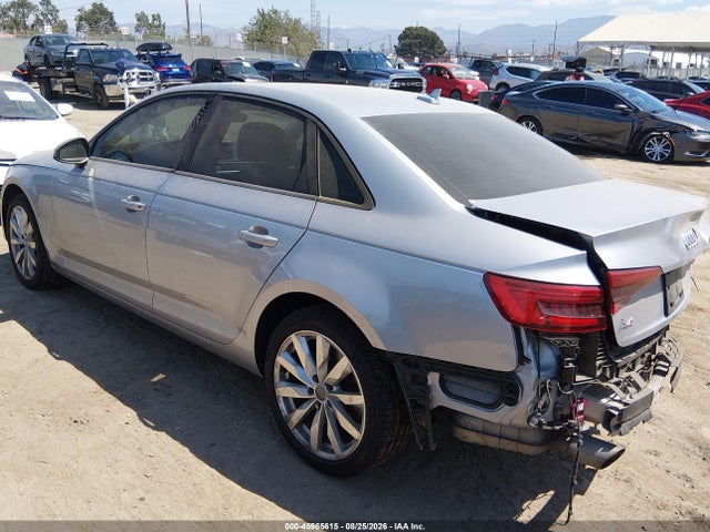 Audi A4 2.0t Premium 2017 WAUGNAF4XHN001071 Image 3