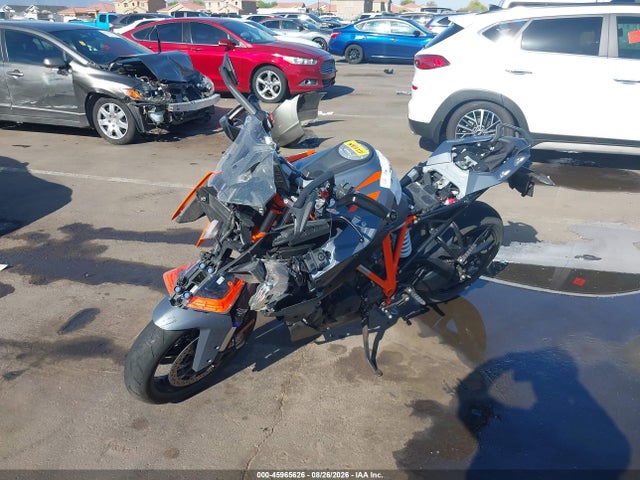 45965626 :رقم المزاد ، VBKV69401PM967396 vin ، 2023 Ktm 1290 Super Duke Gt مزاد بيع