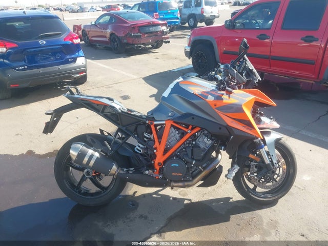 45965626 :رقم المزاد ، VBKV69401PM967396 vin ، 2023 Ktm 1290 Super Duke Gt مزاد بيع