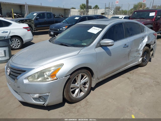 Nissan Altima 2.5 Sv 2015 1N4AL3AP1FC200746 Image 2