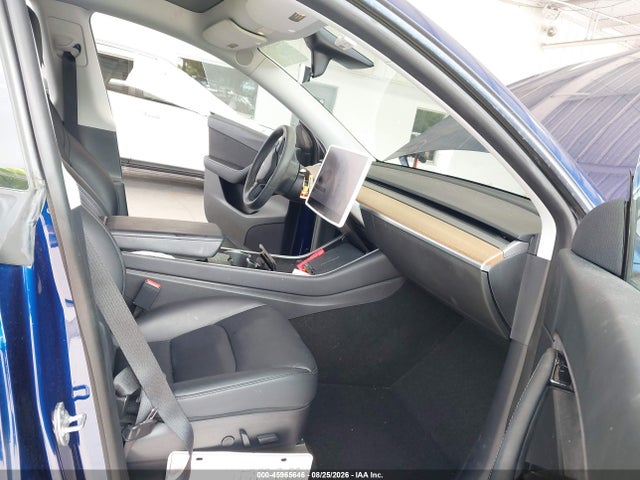 45965646 :رقم المزاد ، 5YJYGDEE0LF012679 vin ، 2020 Tesla Model Y Long Range Dual Motor All-wheel Drive مزاد بيع