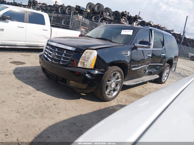 Aukcja sprzedaży 2013 Cadillac Escalade Esv Luxury, vin: 1GYS4HEF5DR141036, numer aukcji: 45965647