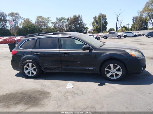 Subaru Outback 2.5i Premium 2014 4S4BRBCC8E3204174 Image 13
