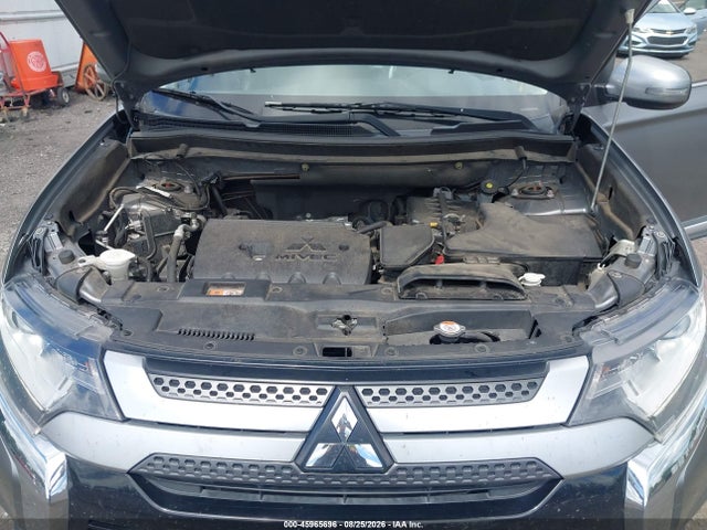 45965696 :رقم المزاد ، JA4AZ3A35LJ001271 vin ، 2020 Mitsubishi Outlander Sel 2.4 S-awc مزاد بيع