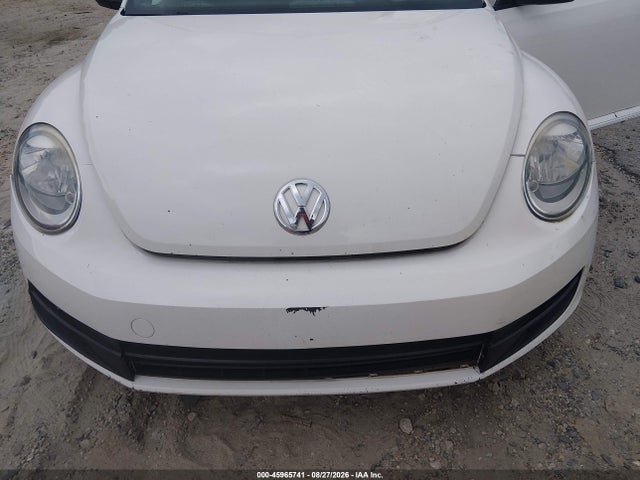 2012 Volkswagen Beetle 2.5l მანქანა იყიდება აუქციონზე, vin: 3VWJX7AT0CM661303, აუქციონის ნომერი: 45965741
