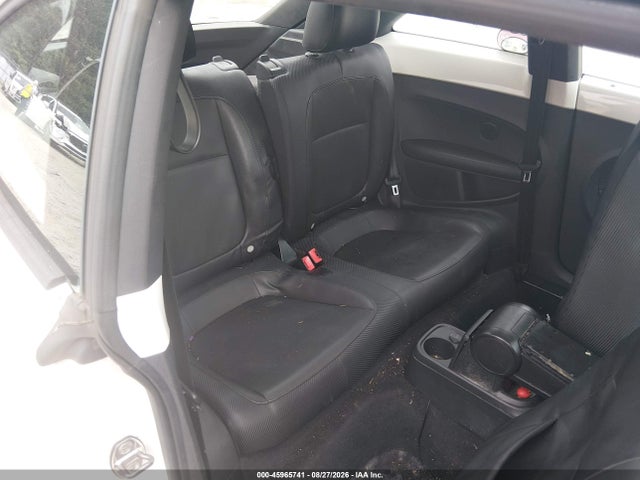 2012 Volkswagen Beetle 2.5l მანქანა იყიდება აუქციონზე, vin: 3VWJX7AT0CM661303, აუქციონის ნომერი: 45965741