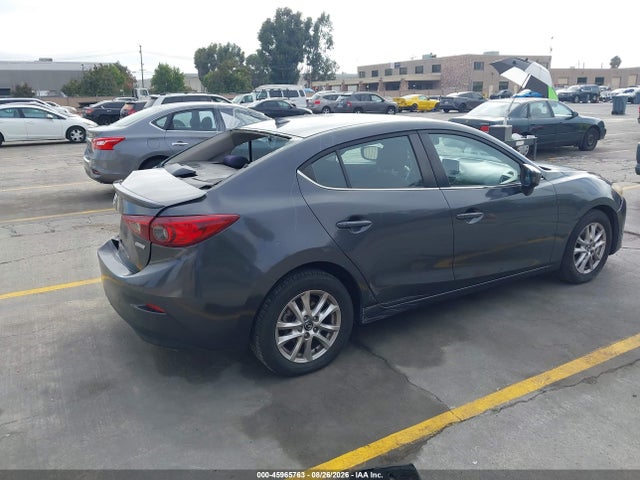 Mazda Mazda3 I Touring 2015 JM1BM1V71F1258443 Image 4