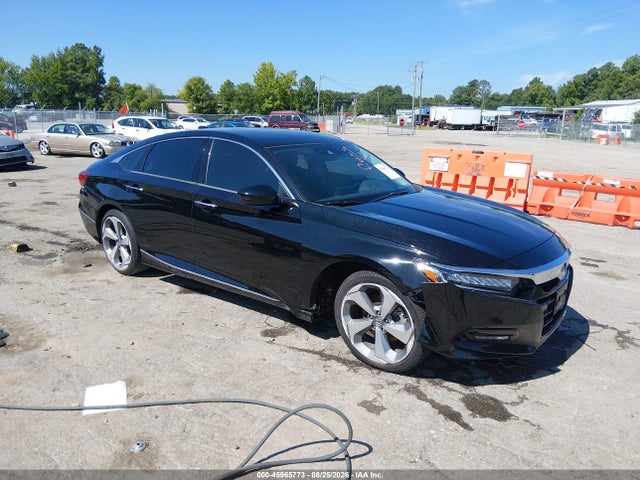 2018 1HGCV1F94JA192871 главное изображение