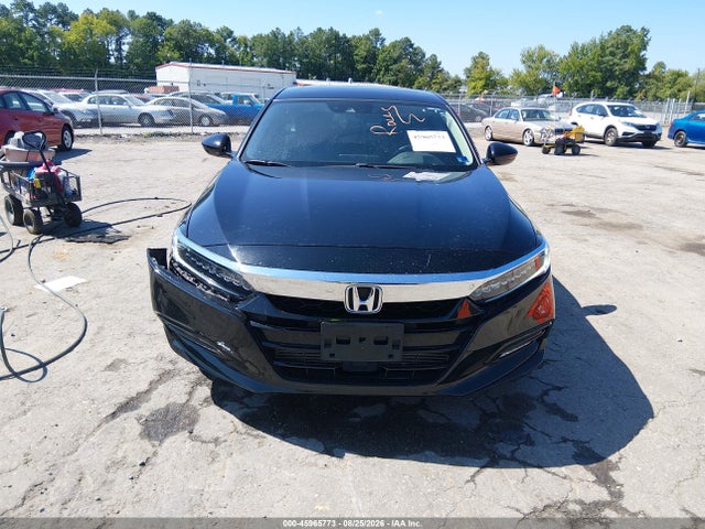 Honda Accord Touring 2018 1HGCV1F94JA192871 Image 12